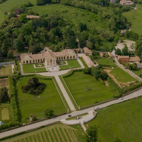 Villa_di_Maser_veduta_aerea Villa_di_Maser_veduta_aerea